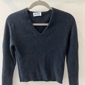 Women’s Navy Cashmere Sweater - 100% Scottish Cashmere, Size XS